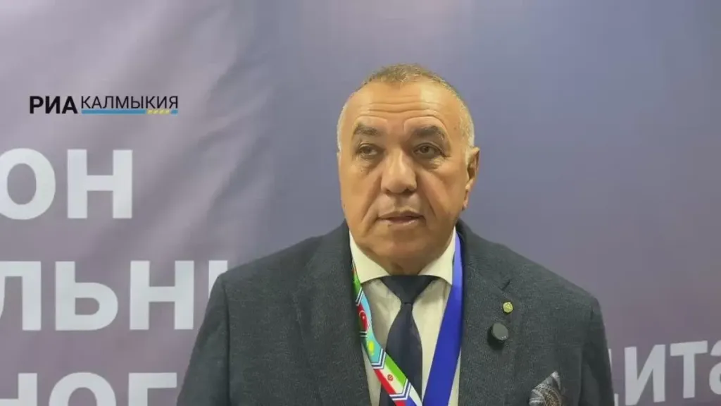 Учёный призвал объединить усилия для спасения Каспийского моря