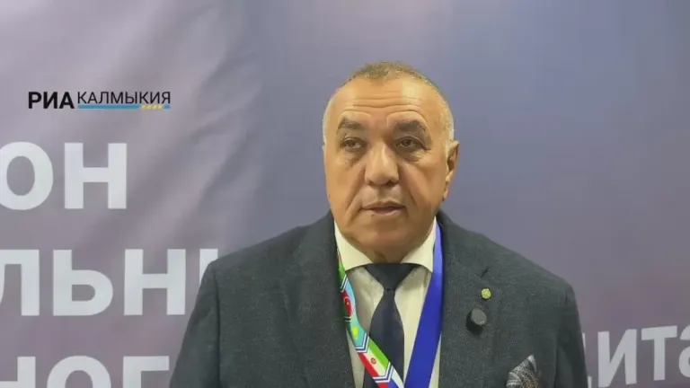 Учёный призвал объединить усилия для спасения Каспийского моря