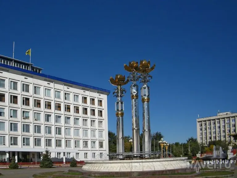 Врачи женской консультации провели осмотр студенток медколледжа в Элисте