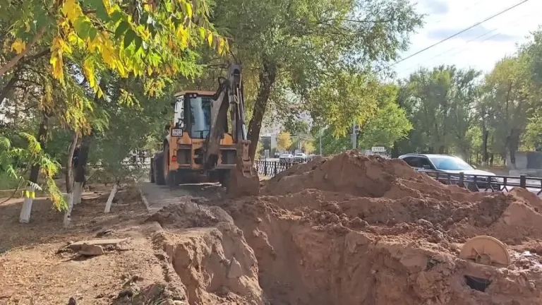 В Элисте ремонтируют водопровод и шесть скважин на водозаборе