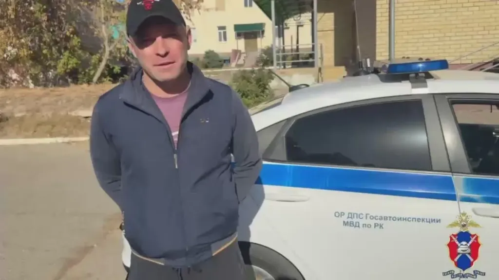 Инспекторы ДПС в Калмыкии помогли довезти до больницы заболевшего ребёнка